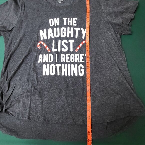 Torrid "On the Naughty List" grey short sleeve t-shirt EUC size 3 or 3X or 22/24 - Picture 5 of 7